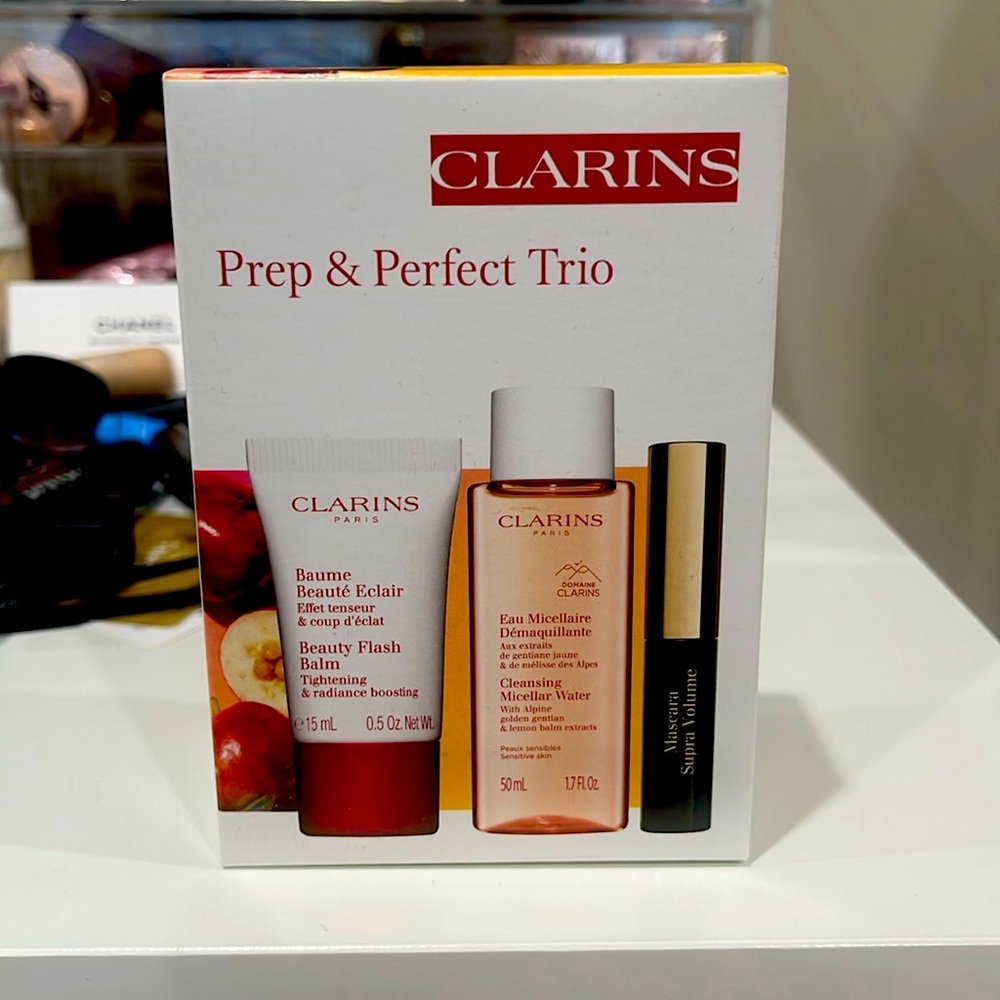 Clarins trio new in Box great for travel⭐️⭐️⭐️⭐️⭐️